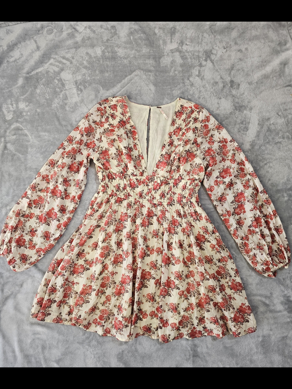 Free People Keep You Smocked Mini Dress Long Balloon Sleeve V Neck Size S - Picture 5 of 13